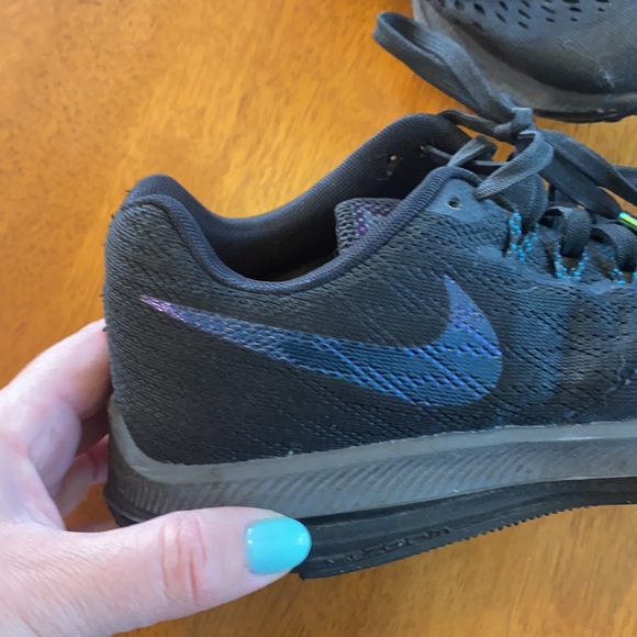 Nike Zoom Pegasus 32 Iridescent Black 6 - Picture 3 of 10